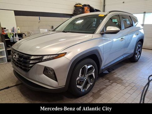 Used 2022 Hyundai Tucson SEL w/ Convenience Package FWD image 2