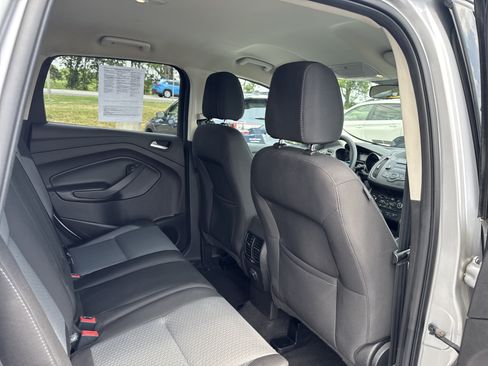 Used 2017 Ford Escape SE AWD/4WD image 20
