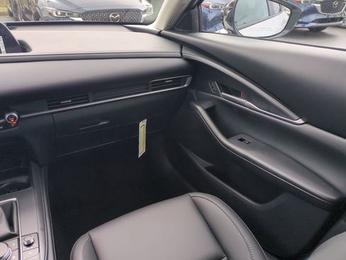 New 2026 MAZDA CX-30 AWD 2.5 S w/ Select Sport Pkg image 17