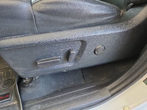 Used 2016 Toyota Tundra Limited AWD/4WD image 25