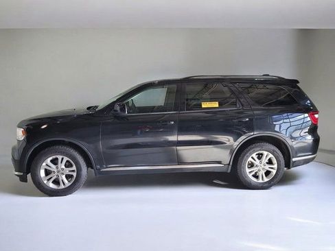 Used 2019 Dodge Durango SXT image 16