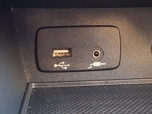 Used 2023 Subaru Crosstrek 2.0i image 15