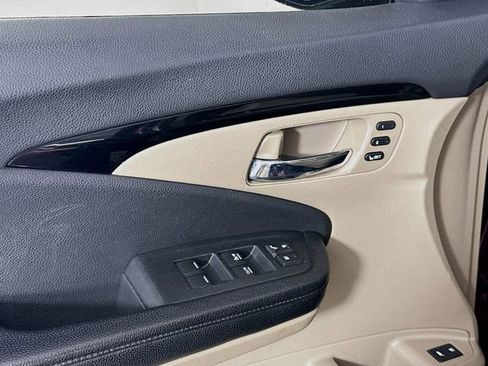 Used 2016 Honda Pilot Elite image 21