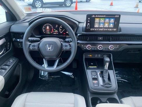 Used 2025 Honda CR-V EX-L image 12