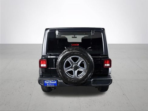 Used 2022 Jeep Wrangler Unlimited Sport AWD/4WD image 7