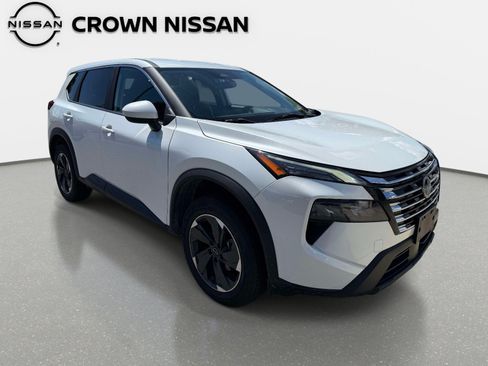 Certified 2024 Nissan Rogue SV AWD/4WD image 10