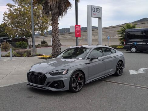 Used 2023 Audi RS 5 Sportback w/ Black Optic Carbon Package AWD/4WD image 3