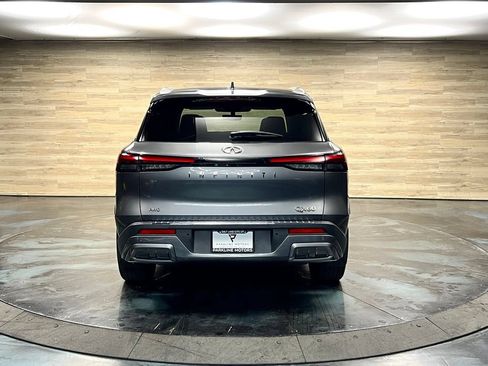Used 2023 INFINITI QX60 Sensory w/ Vision Package AWD/4WD image 17