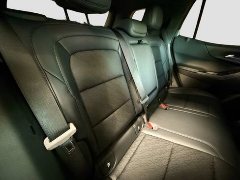 New 2026 Chevrolet Equinox LT w/ Convenience Package II FWD image 28