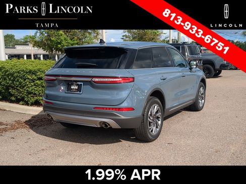 Certified 2023 Lincoln Corsair FWD w/ Equipment Group 101A image 4