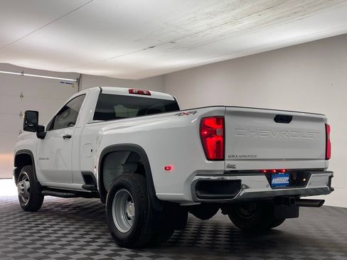 Used 2025 Chevrolet Silverado 3500 W/T w/ WT/CX Safety Package AWD/4WD image 8