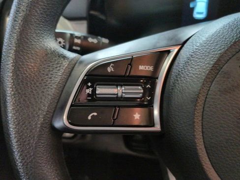 Used 2026 Kia Seltos LX FWD image 21