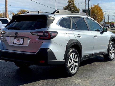 Certified 2023 Subaru Outback Premium image 14