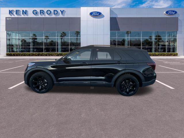 Used 2023 Ford Explorer ST-Line w/ Class IV Trailer Tow Package RWD image 4