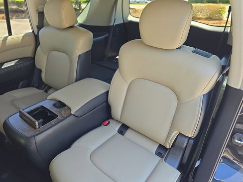 Used 2021 INFINITI QX80 Premium Select w/ Cargo Package AWD/4WD image 15