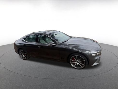 Used 2025 Genesis G70 2.5T image 2