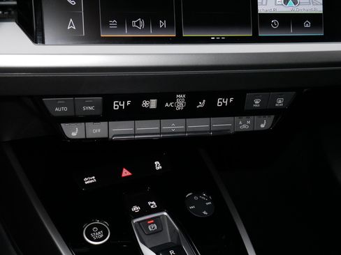 Used 2024 Audi Q4 e-tron Premium Plus w/ Premium Plus AWD/4WD image 23