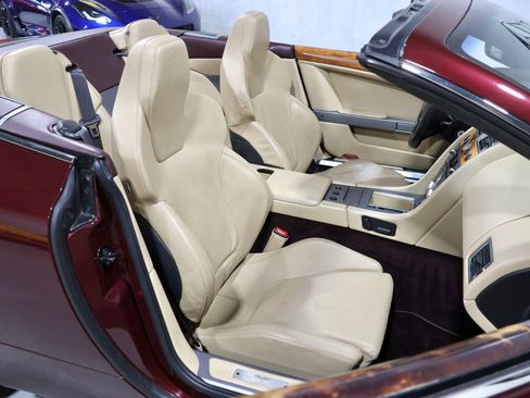 Used 2006 Aston Martin DB9 Volante RWD image 19