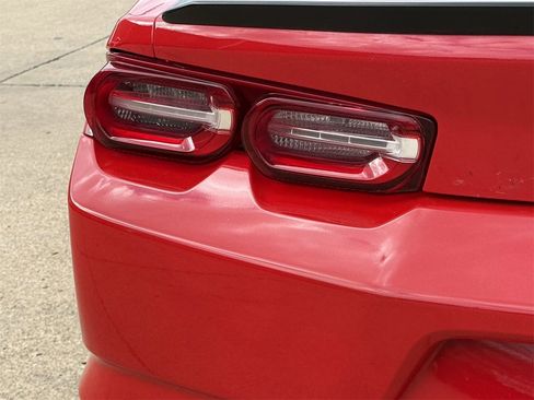 Used 2024 Chevrolet Camaro LT image 7