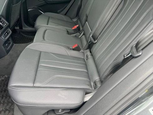 Certified 2024 Audi Q5 2.0T Premium AWD/4WD image 10