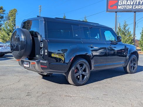 Used 2023 Land Rover Defender 130 X image 4
