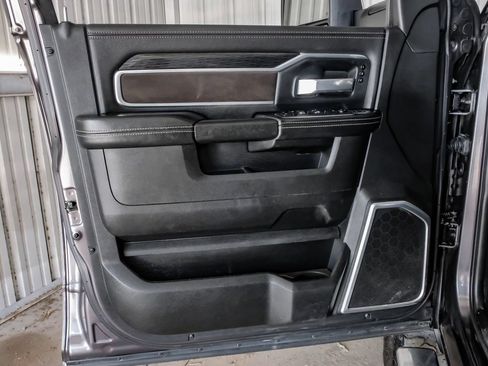 Used 2023 RAM 3500 Laramie AWD/4WD image 43