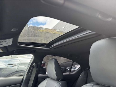 Used 2022 Lexus IS 350 F Sport w/ Memory Package image 20