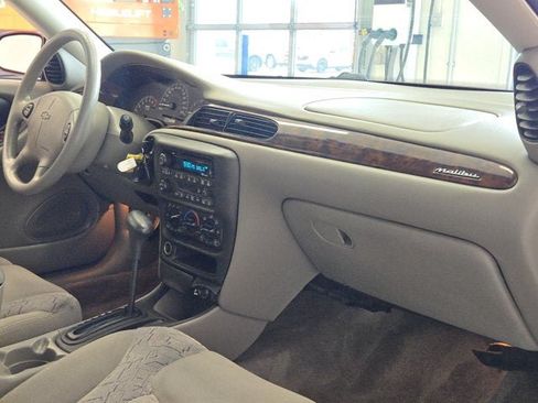 Used 2003 Chevrolet Malibu LS FWD image 4
