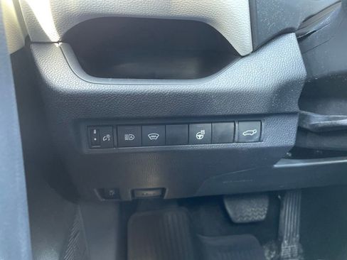 Used 2024 Toyota RAV4 XLE w/ Convenience Package AWD/4WD image 26
