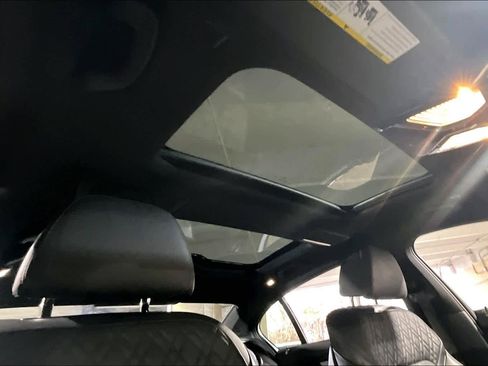 Used 2019 BMW 750i xDrive 750i xDrive w/ M Sport Package image 14