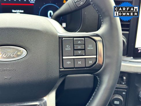 Used 2025 Ford F250 Platinum image 27