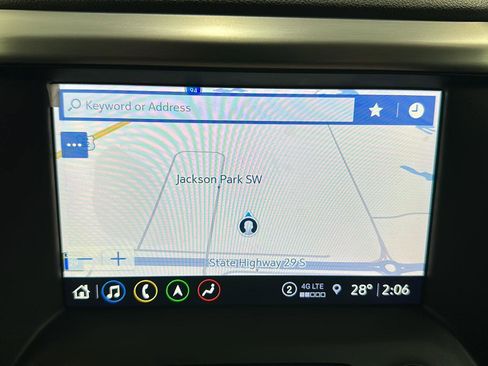 Used 2023 GMC Acadia SLE w/ Driver Convenience Package image 13