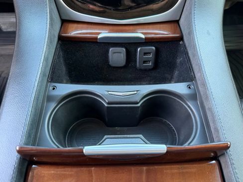 Used 2019 Cadillac Escalade ESV Premium Luxury AWD/4WD image 57