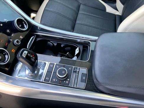 Used 2019 Land Rover Range Rover Sport Autobiography AWD/4WD image 17