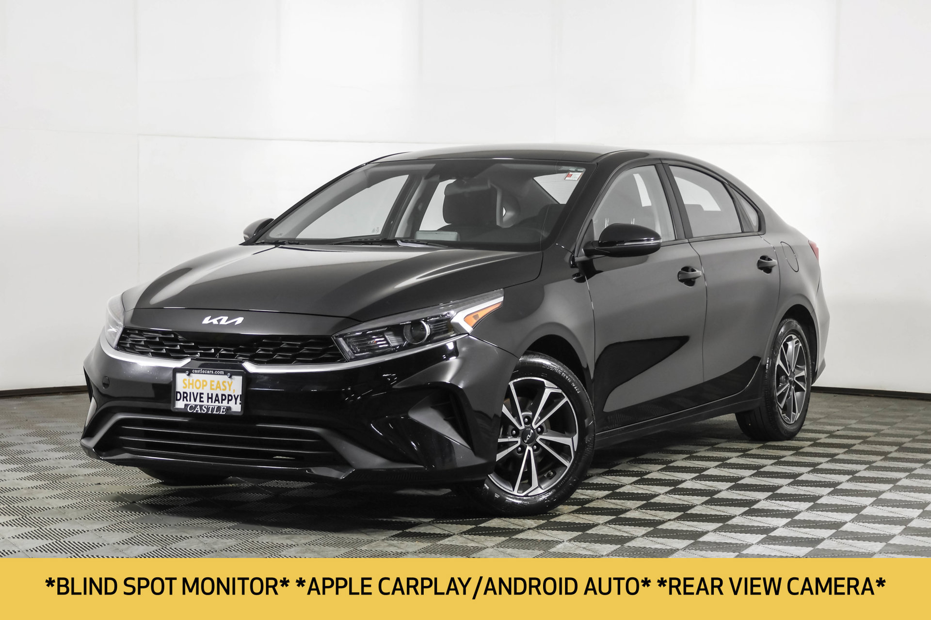 Used 2023 Kia Forte LXS w/ LXS Technology Package FWD image 2