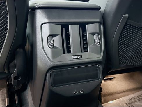 Used 2025 BMW X3 xDrive30i w/ Convenience Package image 26