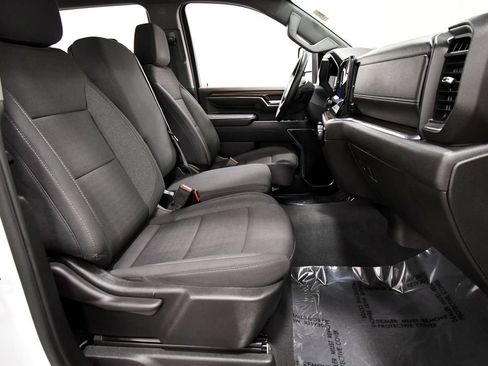 Used 2024 Chevrolet Silverado 3500 LT w/ Convenience Package AWD/4WD image 18