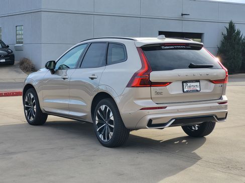 New 2026 Volvo XC60 B5 Plus w/ Protection Package Premier image 3