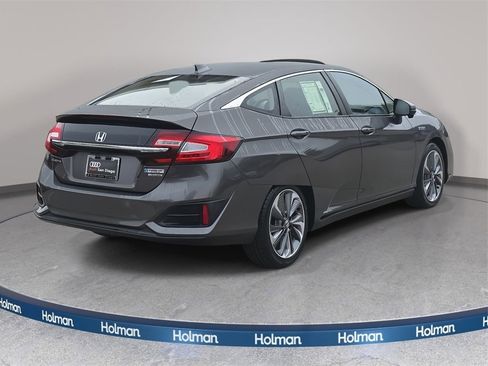 Used 2018 Honda Clarity Touring image 4