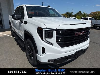 New 2026 GMC Sierra 1500 Elevation w/ Elevation Premium Package