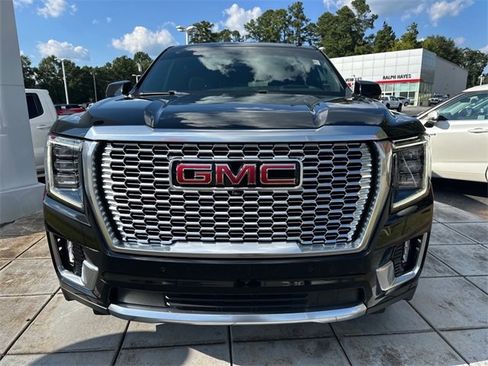 Used 2022 GMC Yukon Denali image 8