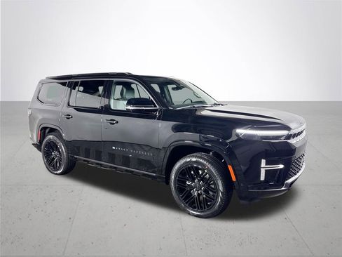 New 2026 Jeep Grand Wagoneer Limited AWD/4WD image 4