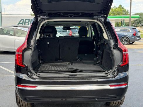 Certified 2026 Volvo XC90 B6 Plus AWD/4WD image 5