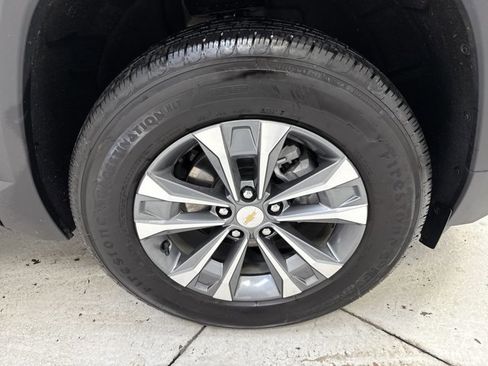 Used 2026 Chevrolet Equinox LT image 30