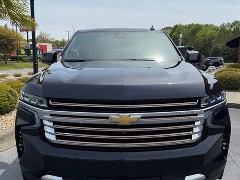 Used 2023 Chevrolet Tahoe High Country image 8