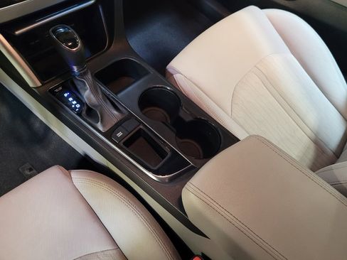 Used 2016 Hyundai Sonata SE image 26
