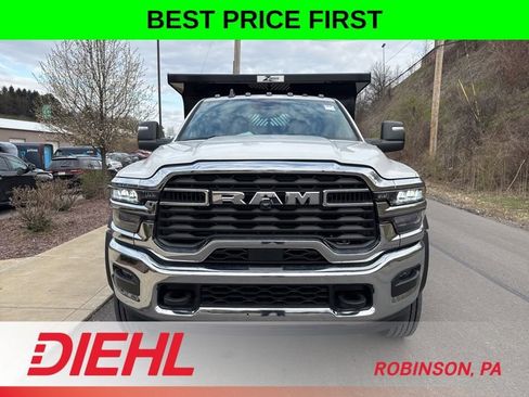 New 2026 RAM 5500 Tradesman w/ Chrome Appearance Group AWD/4WD image 2