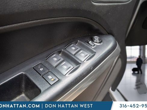 Used 2020 Chevrolet Colorado LT RWD image 20