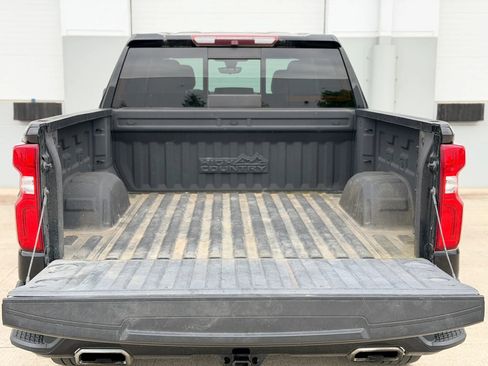 Used 2019 Chevrolet Silverado 1500 High Country w/ Technology Package AWD/4WD image 37