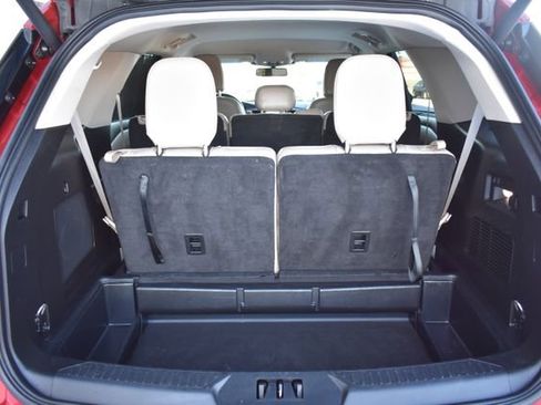 Used 2023 Ford Explorer Limited image 37